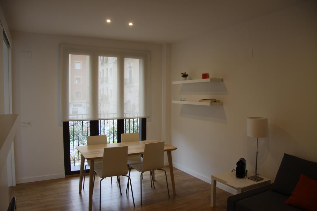 Apartamentos Hiedra Y Tapineria Mercado Central Valencia Eksteriør billede