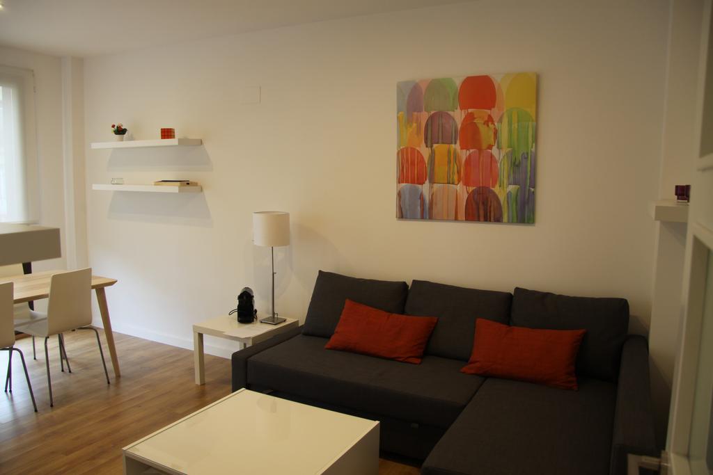 Apartamentos Hiedra Y Tapineria Mercado Central Valencia Eksteriør billede