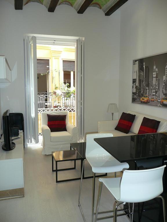 Apartamentos Hiedra Y Tapineria Mercado Central Valencia Eksteriør billede